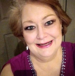 Meet your Posher, Dianna